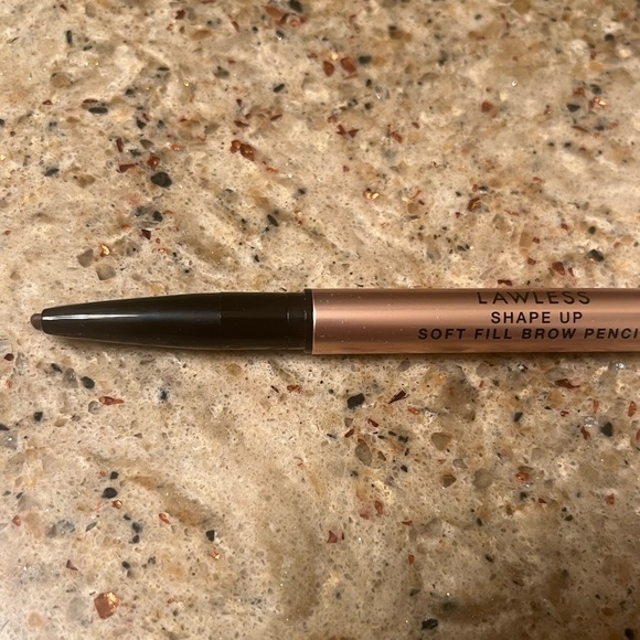 Lawless Shape Up soft fill brow pencil - Picture 3 of 5